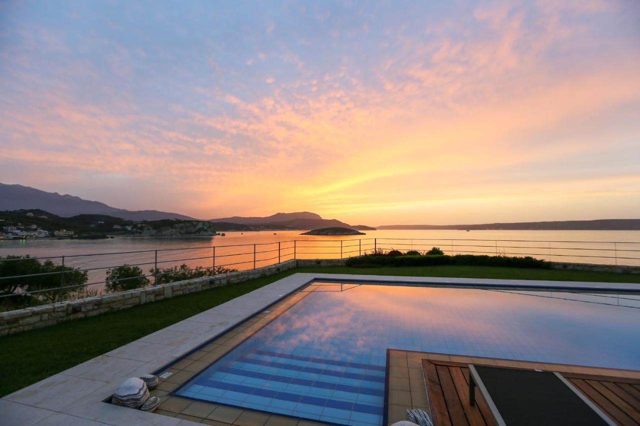 Sk Place Luxury Seafront Villas Chania Almirida Екстериор снимка