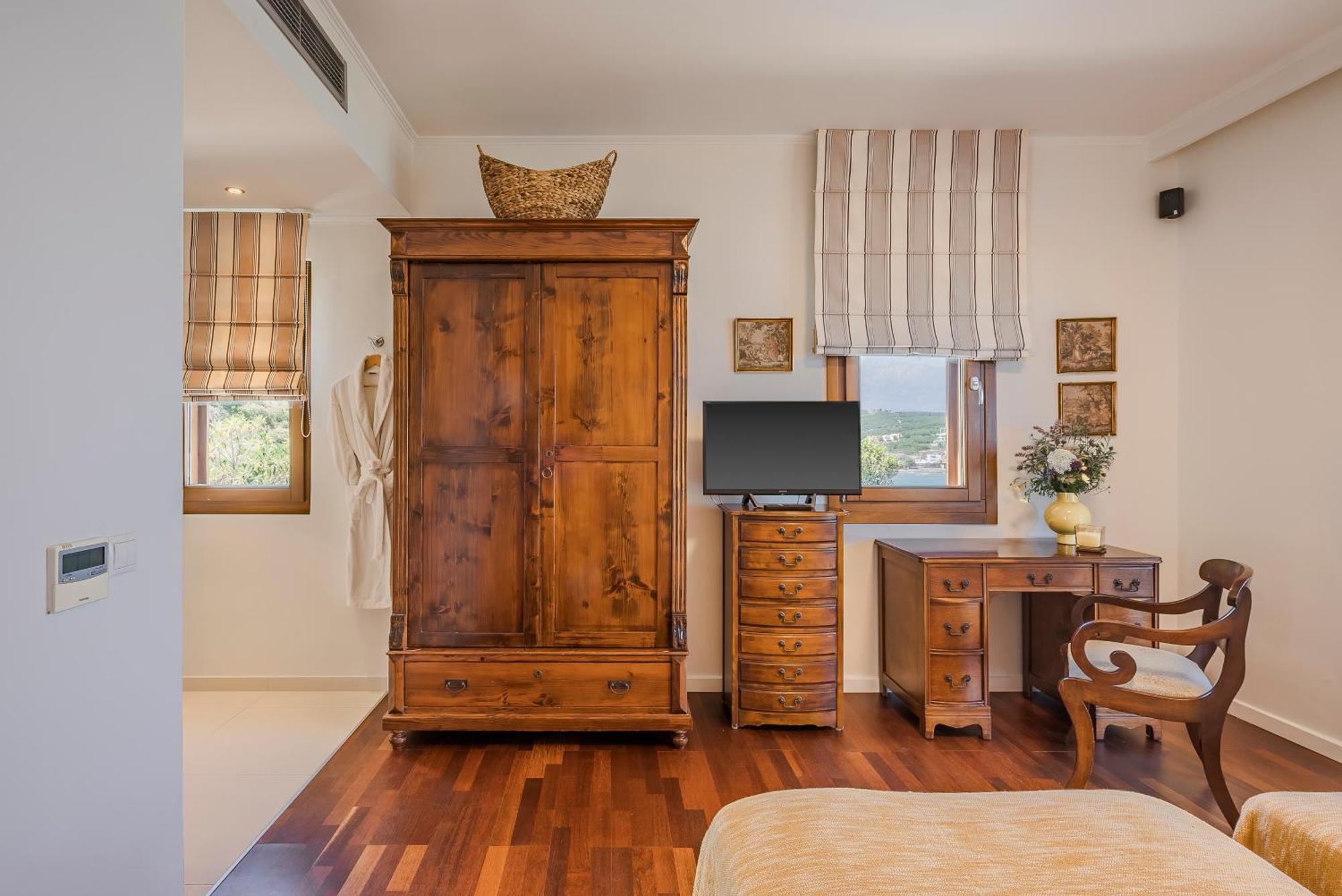Sk Place Luxury Seafront Villas Chania Almirida Екстериор снимка